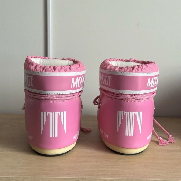 Moon Boot Icon Low 2 Snowboots in Pink - Picture 4 of 7